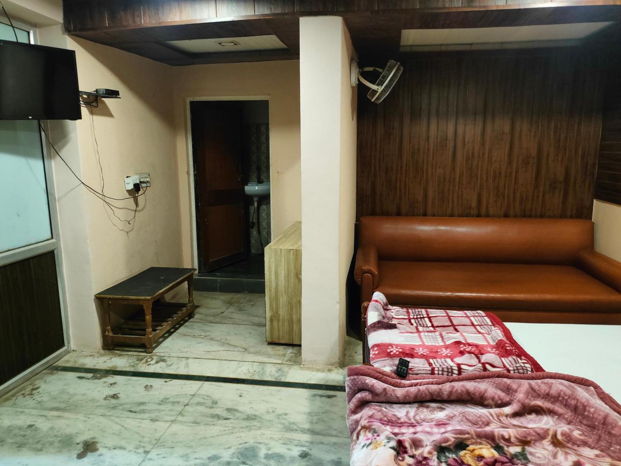 Sgh Guest House Mathura Dış mekan fotoğraf