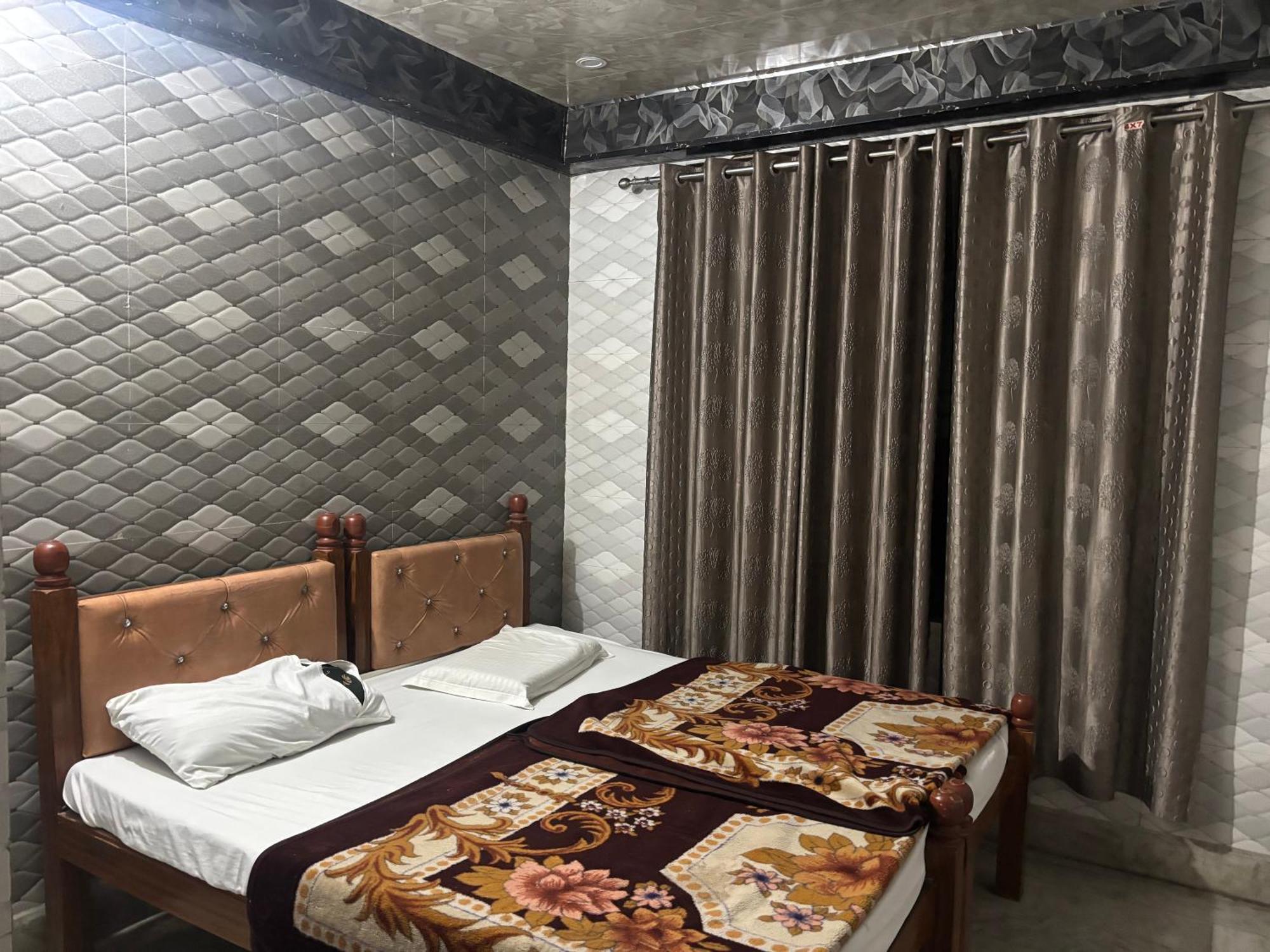 Sgh Guest House Mathura Dış mekan fotoğraf