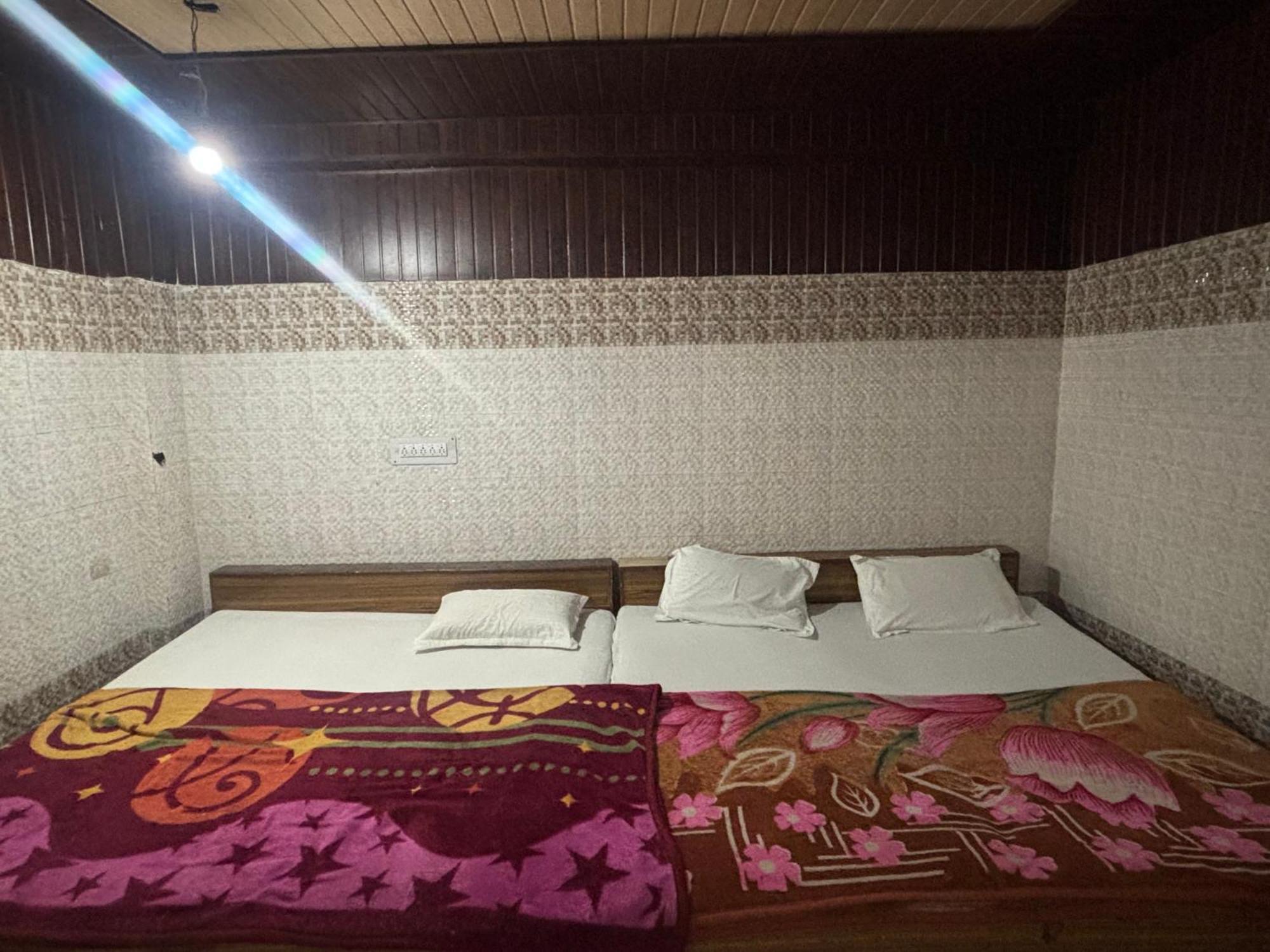 Sgh Guest House Mathura Dış mekan fotoğraf