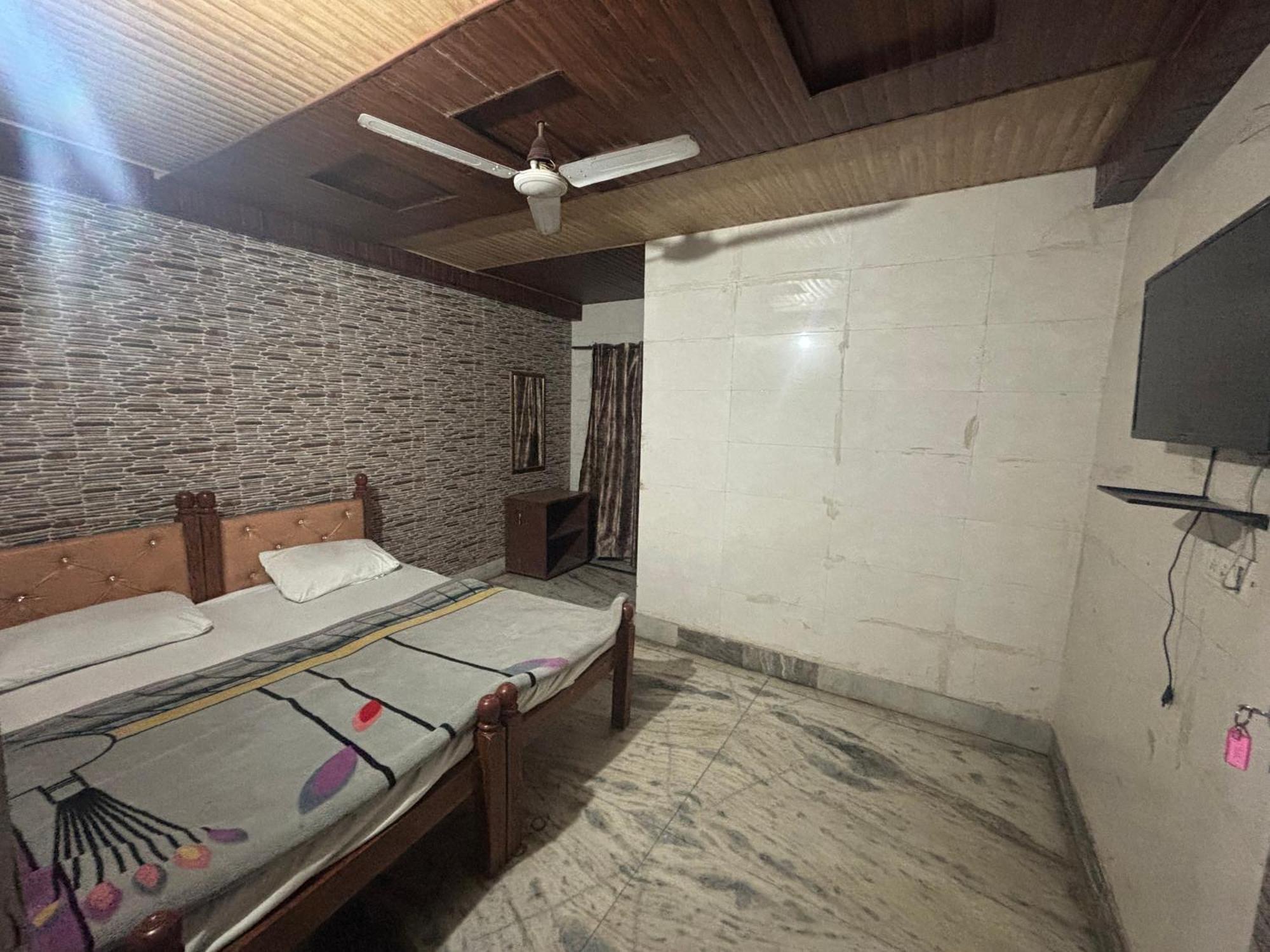 Sgh Guest House Mathura Dış mekan fotoğraf